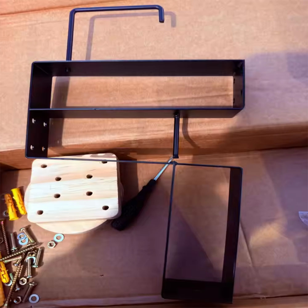 Wood Motorcycle Helmet Holder  - Home Gym House reseña y precio